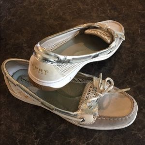 Sperry boat shoes